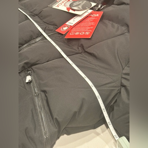 NWT $300 Canada Weather Gear Women’s XL Black Long Puffer Jacket Faux Fur Hood - Picture 14 of 16